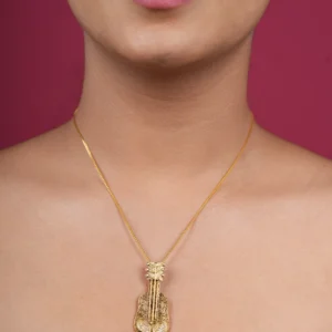 Gold Pendent 13