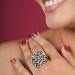 Silver Ladies Antic Ring 3