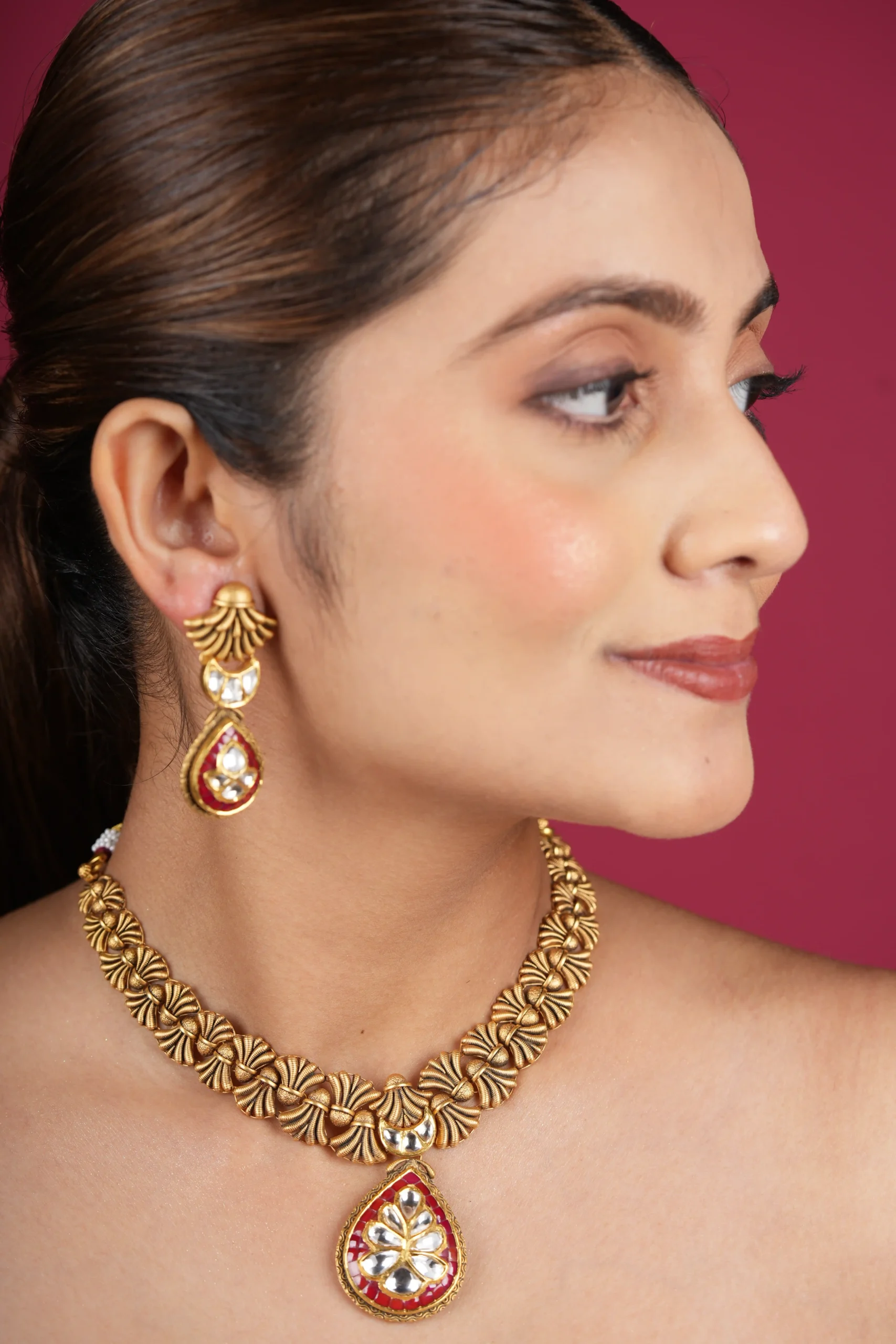 Regal Blush Glow Necklace Set