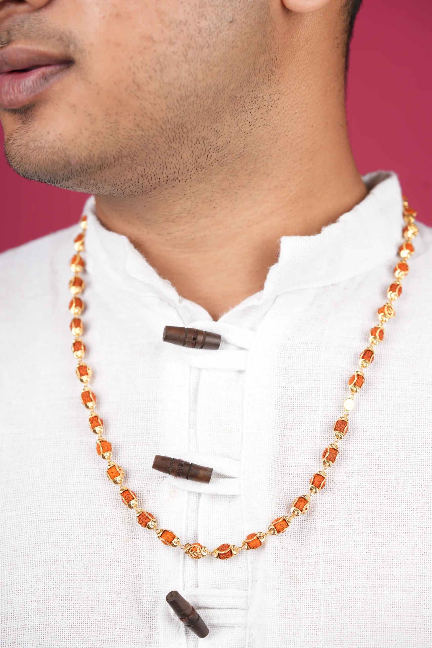 Traditional Men’s Gold Bead Chain