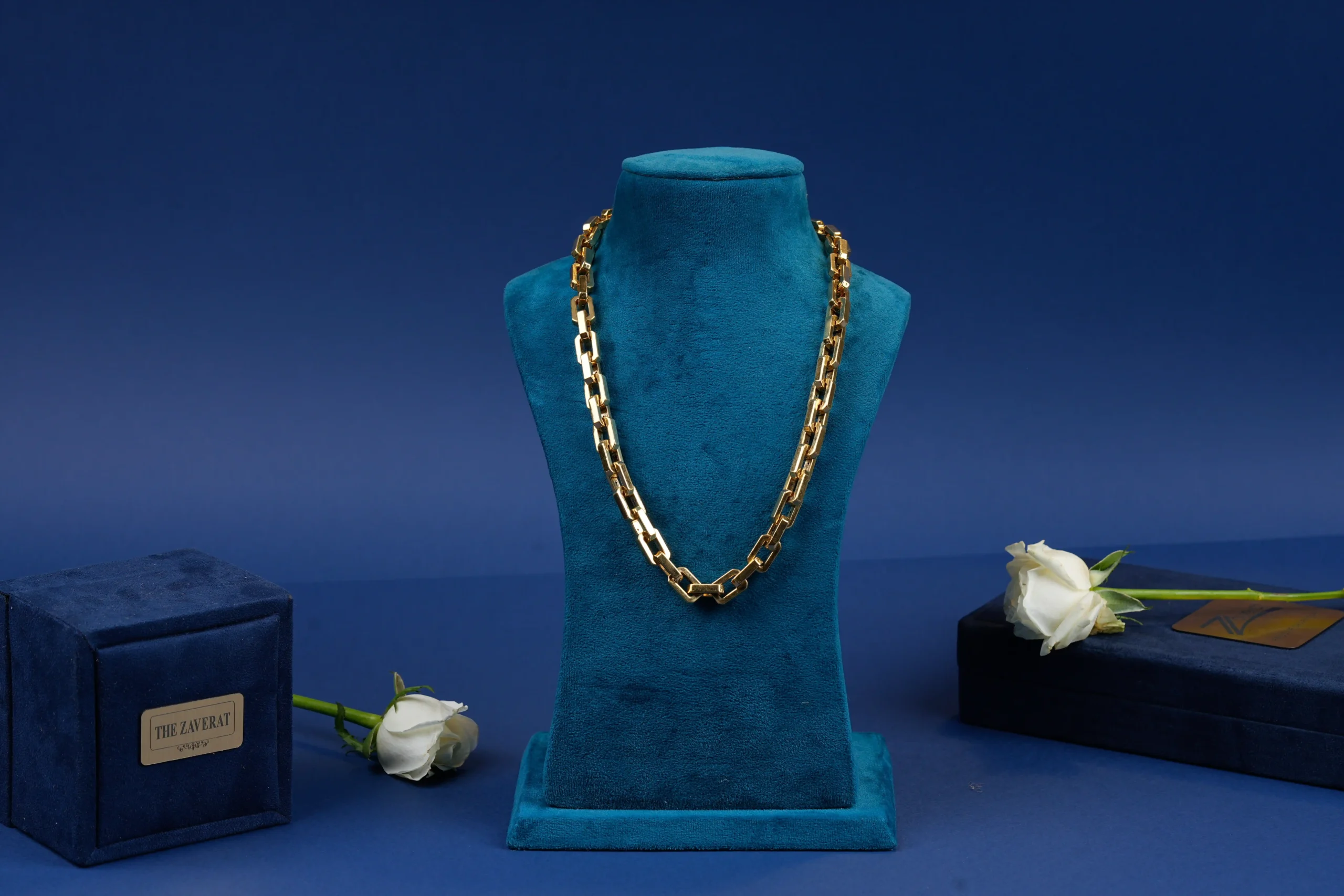 Men’s Luxury Gold Statement Chain - Image 2