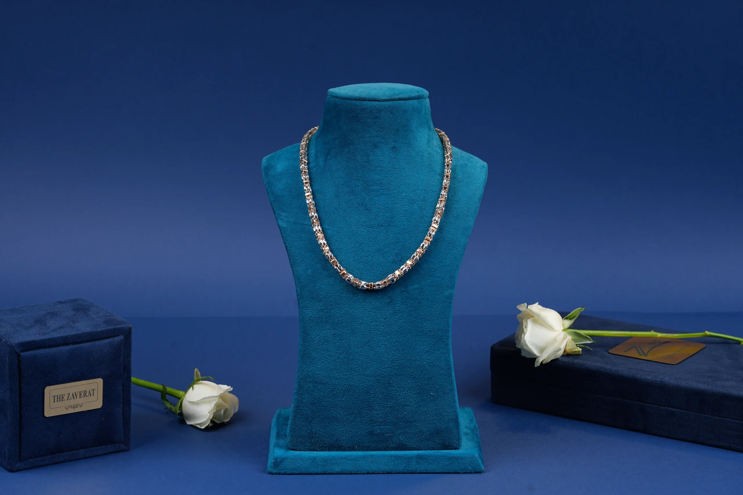 Men’s Silver & Gold Finish Chain - Image 2